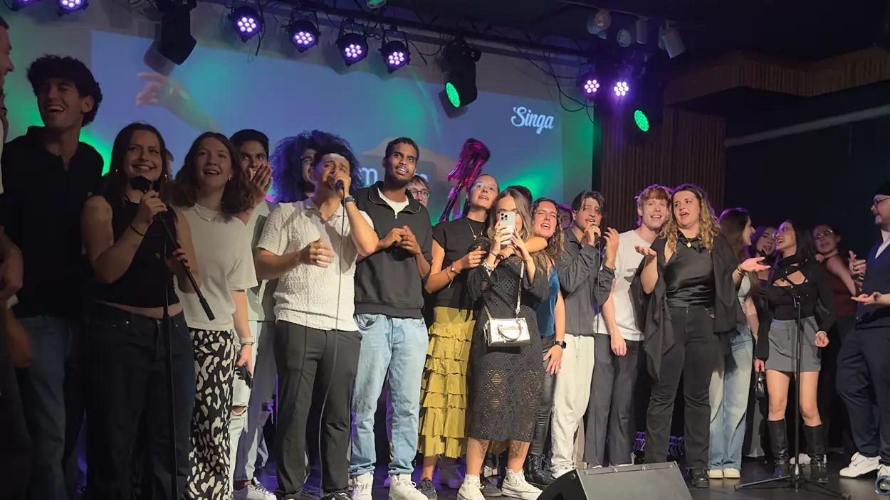 6176543f-d7ae-44de-ba4d-456b97dd53f1